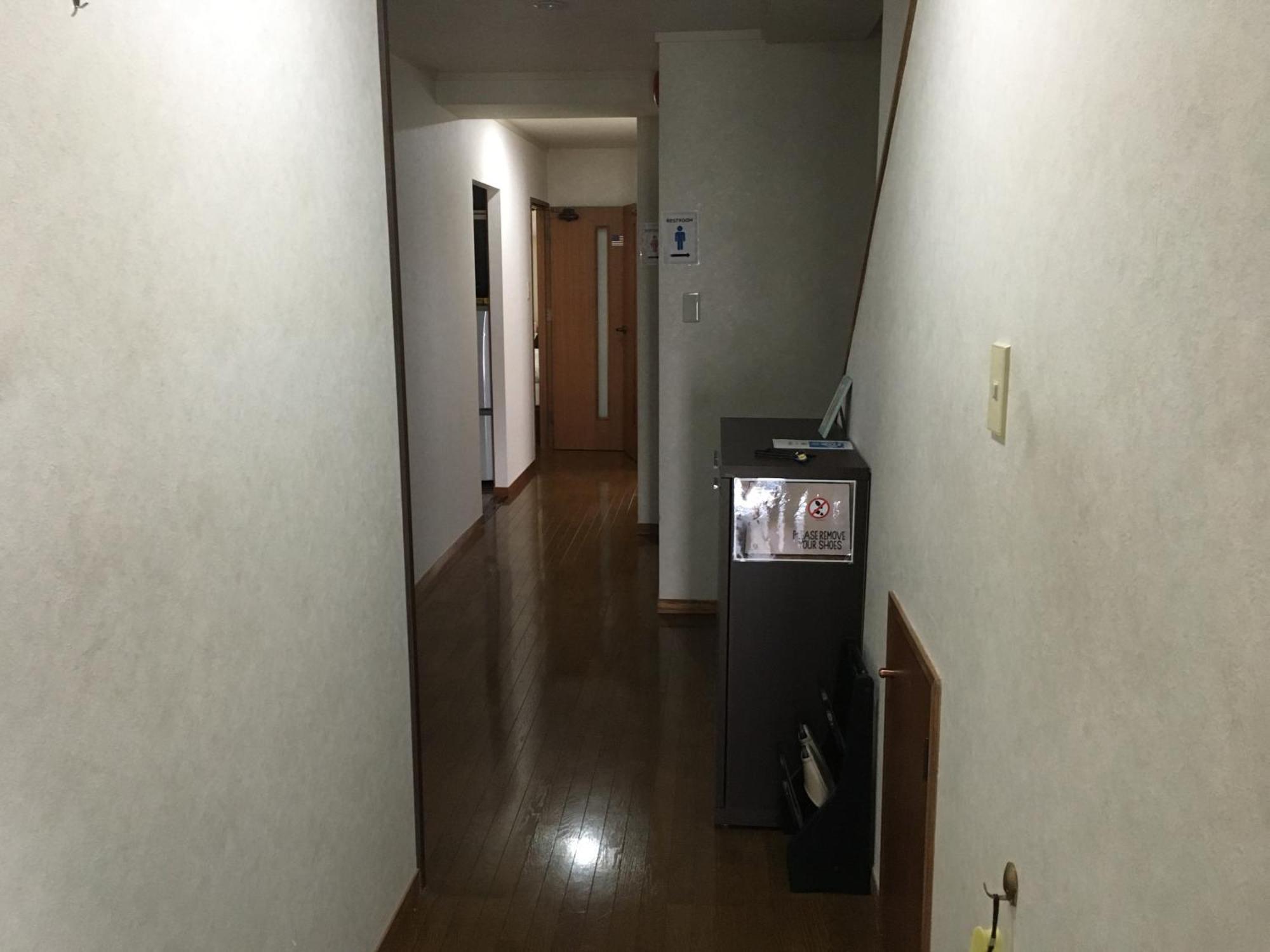 Hostel Mallika Hiroshima Buitenkant foto